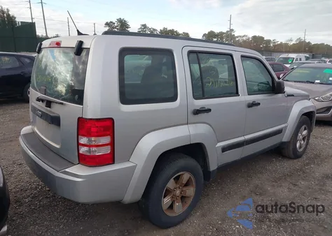 2012 Jeep Liberty Sport из США, поврежденный, VIN 1C4PJMAK9CW142772